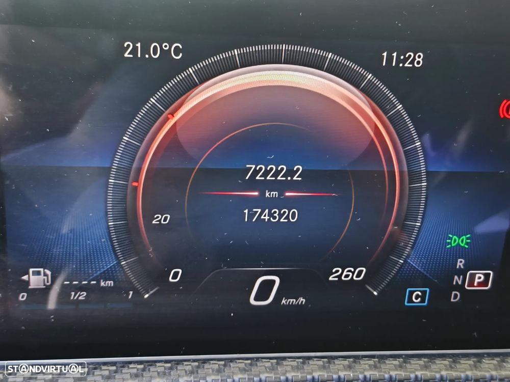 Mercedes-Benz CLA 180 d 7G-DCT Progressive - 13