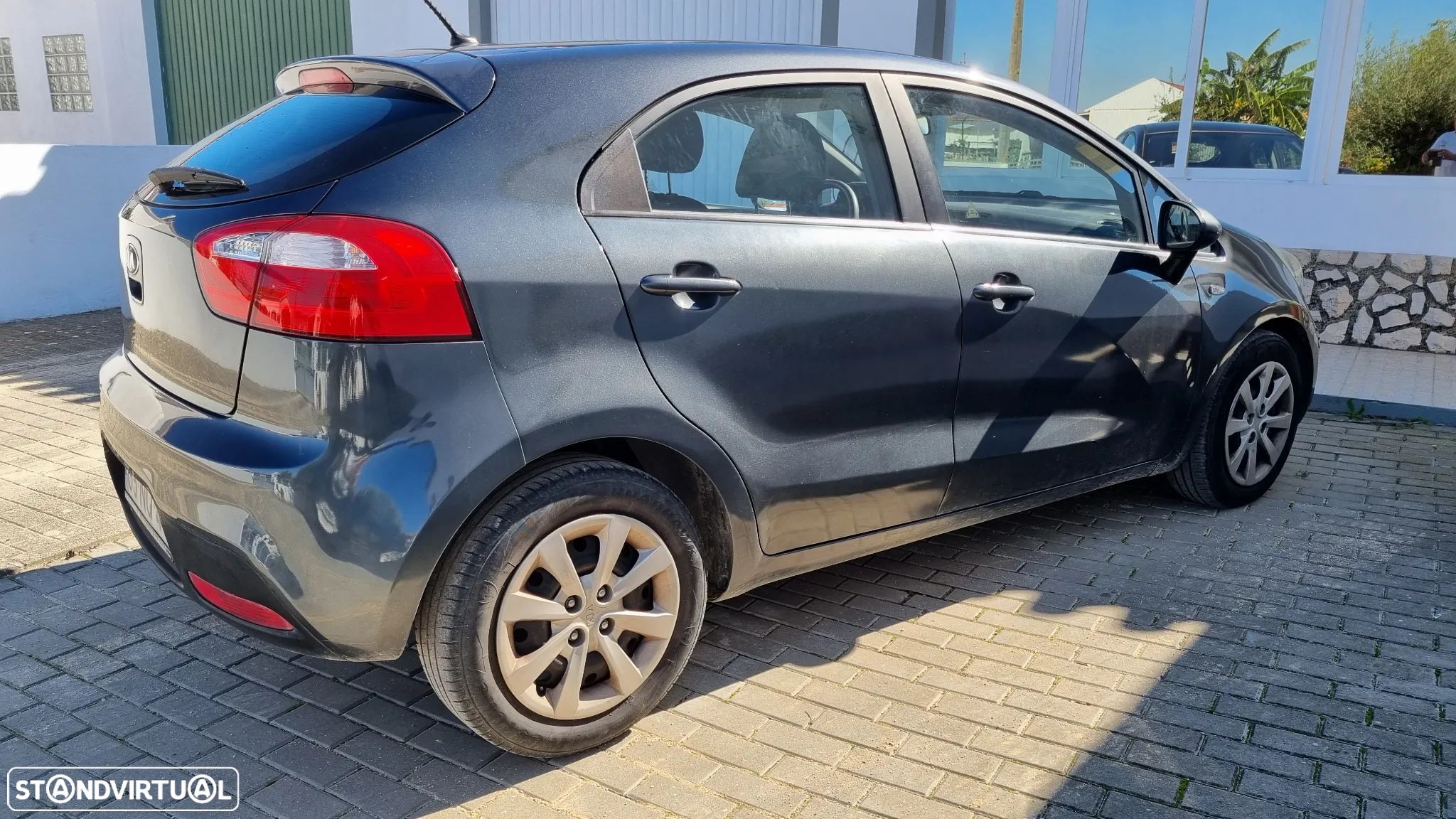 Kia Rio 1.1 CRDi TX AC+VE - 1