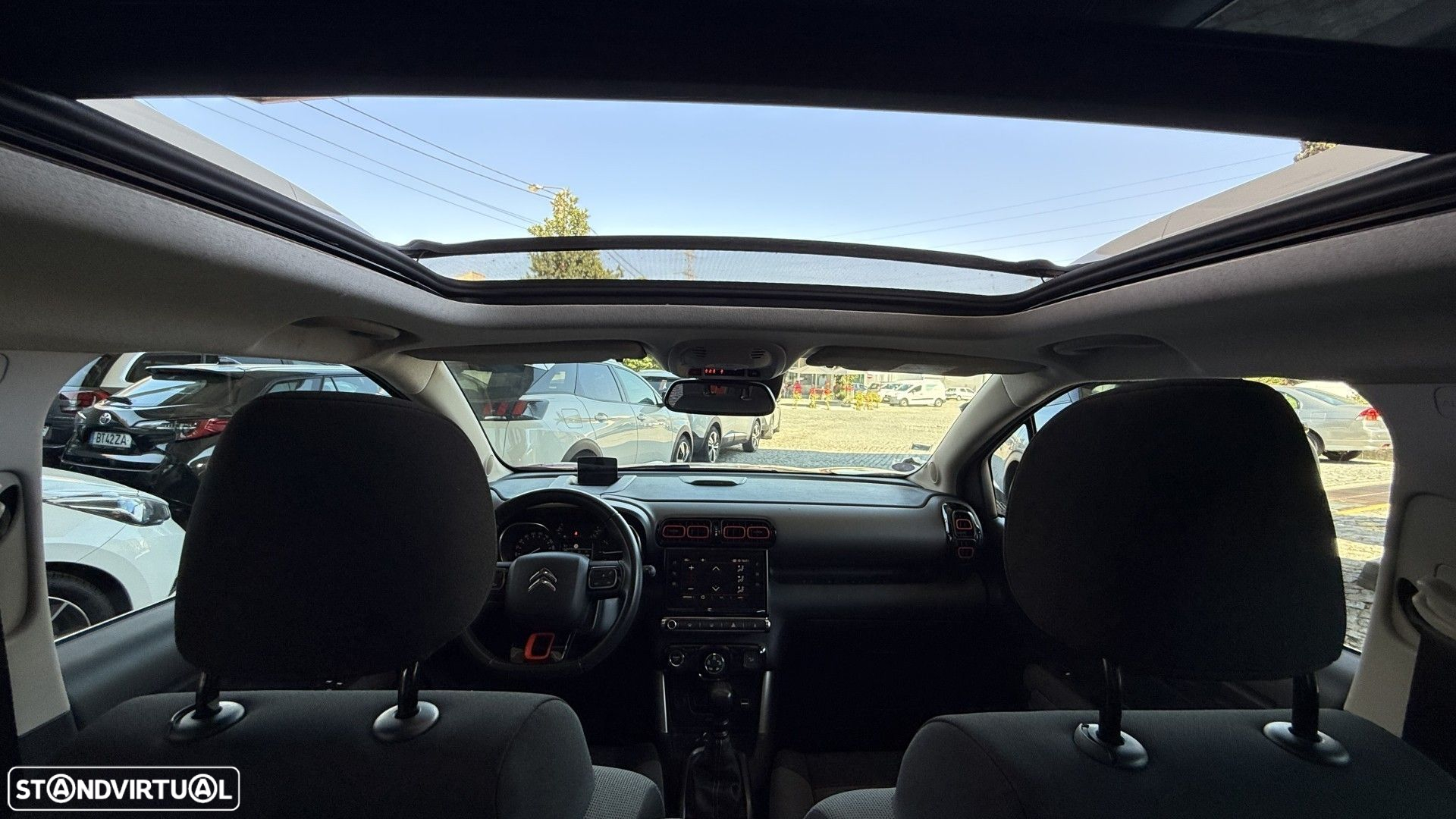 Citroën C3 Aircross 1.2 PureTech Shine - 32