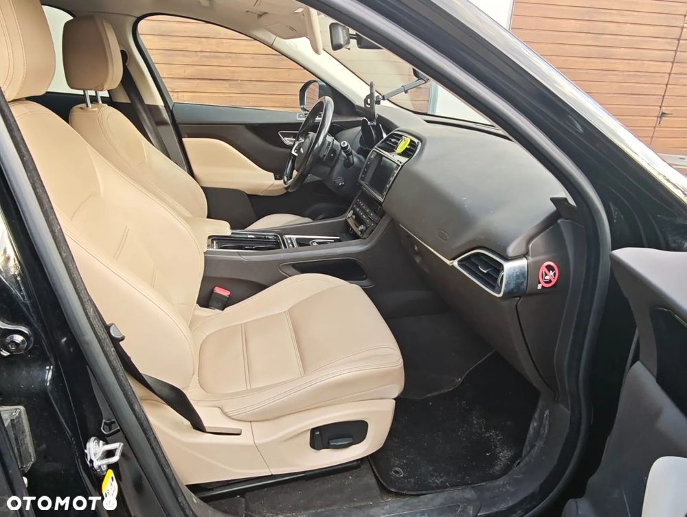 Jaguar F-Pace 2.0 i4D AWD Prestige - 7