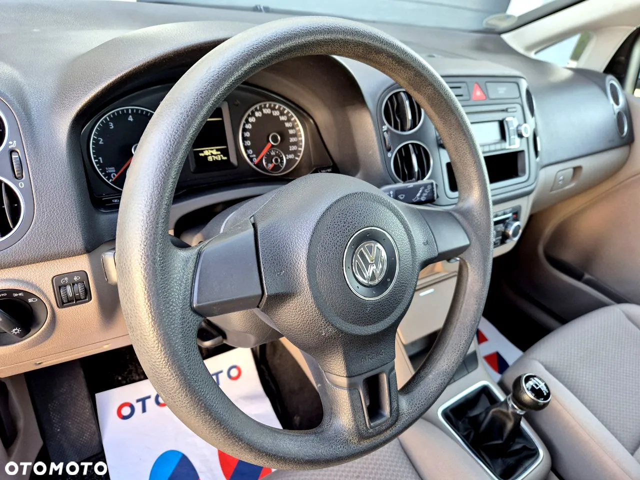 Volkswagen Golf Plus - 24