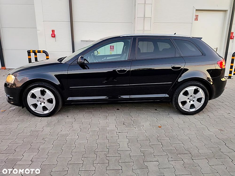 Audi A3 Sportback - 17