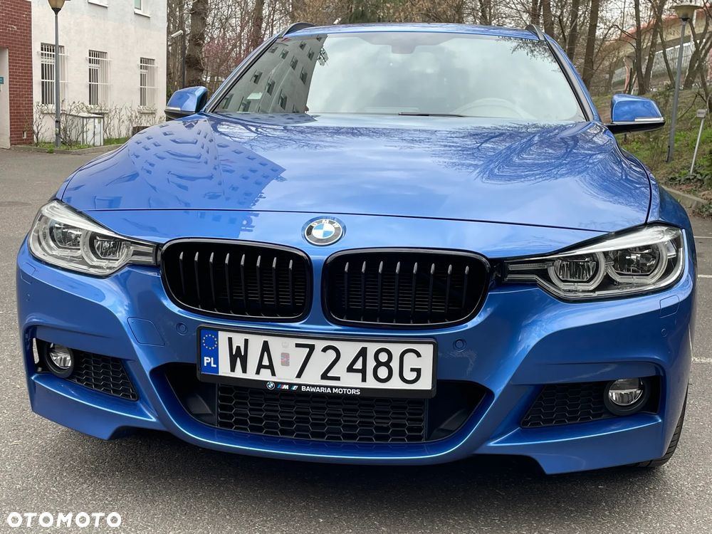 BMW 3 Series 2019 photo 2