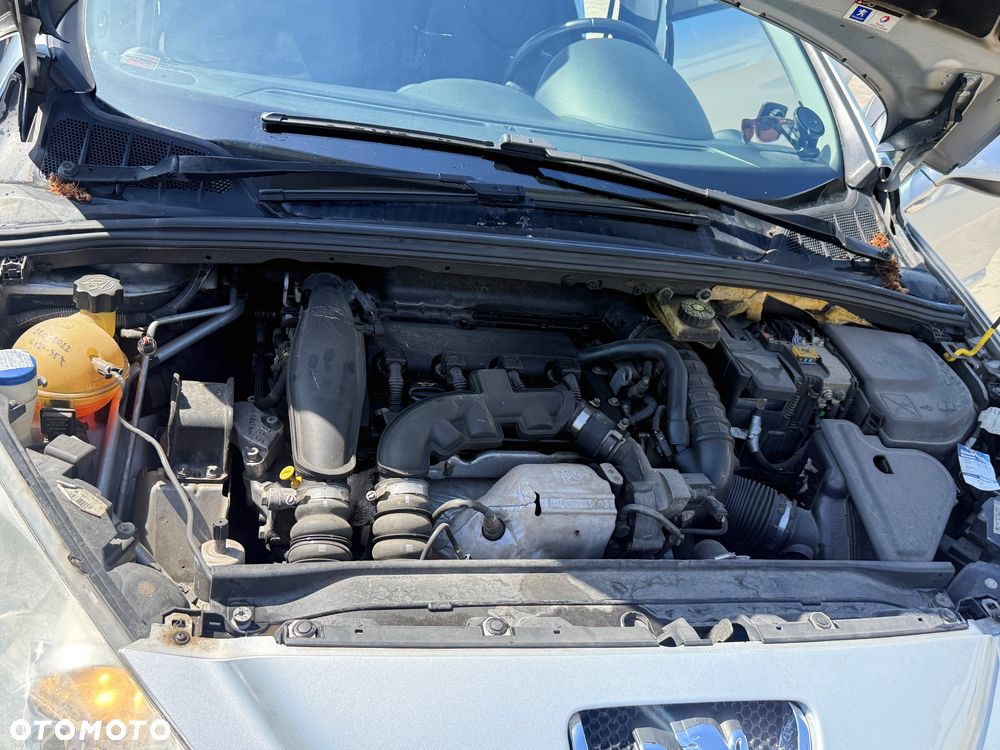 Peugeot 308 - 5