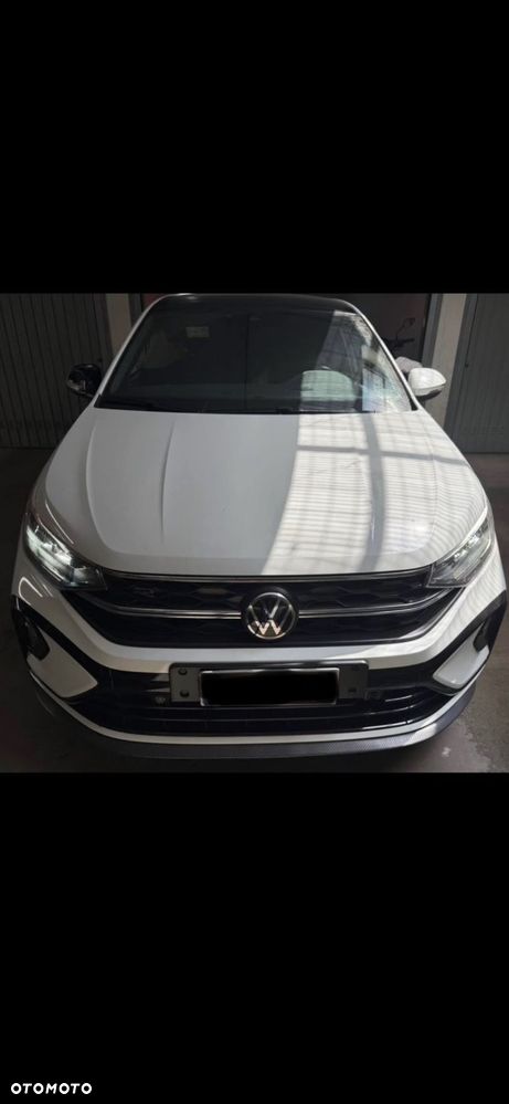 Volkswagen Taigo 1.0 TSI R-Line DSG - 2
