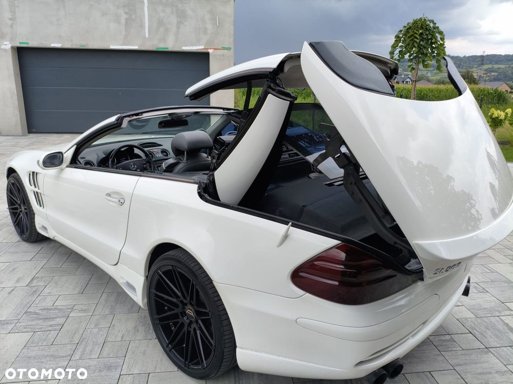 Mercedes-Benz SL - 21