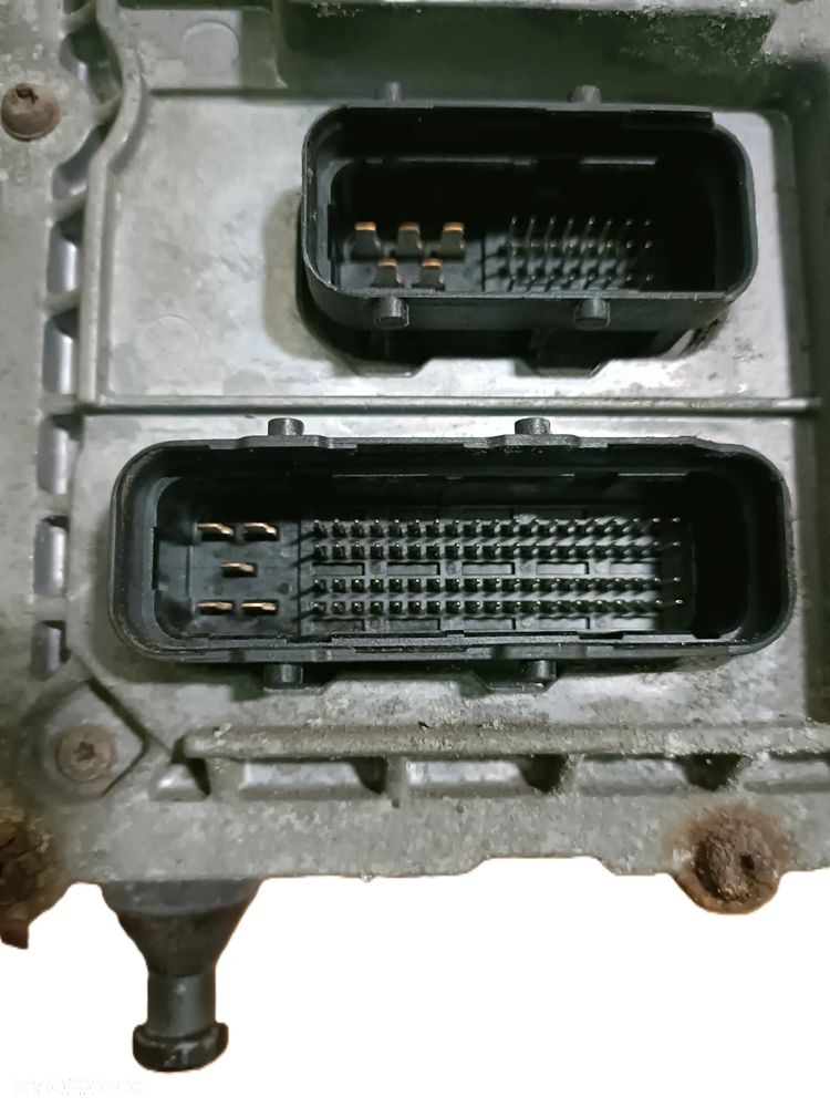 SMART I FORTWO CABRIO 98-07 2001 r. 0,6 B sterownik komputer silnika 0261205005 + obudowa filtra powietrza 0003581 * - 4