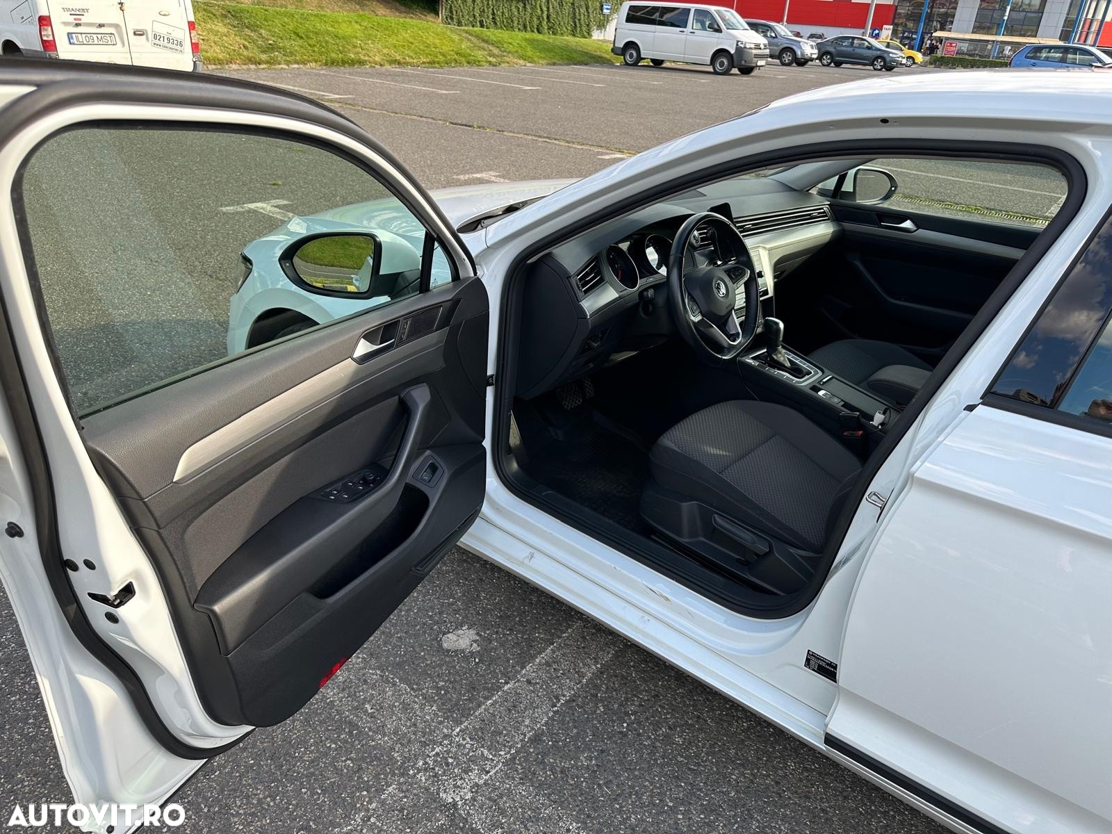 Volkswagen Passat - 9