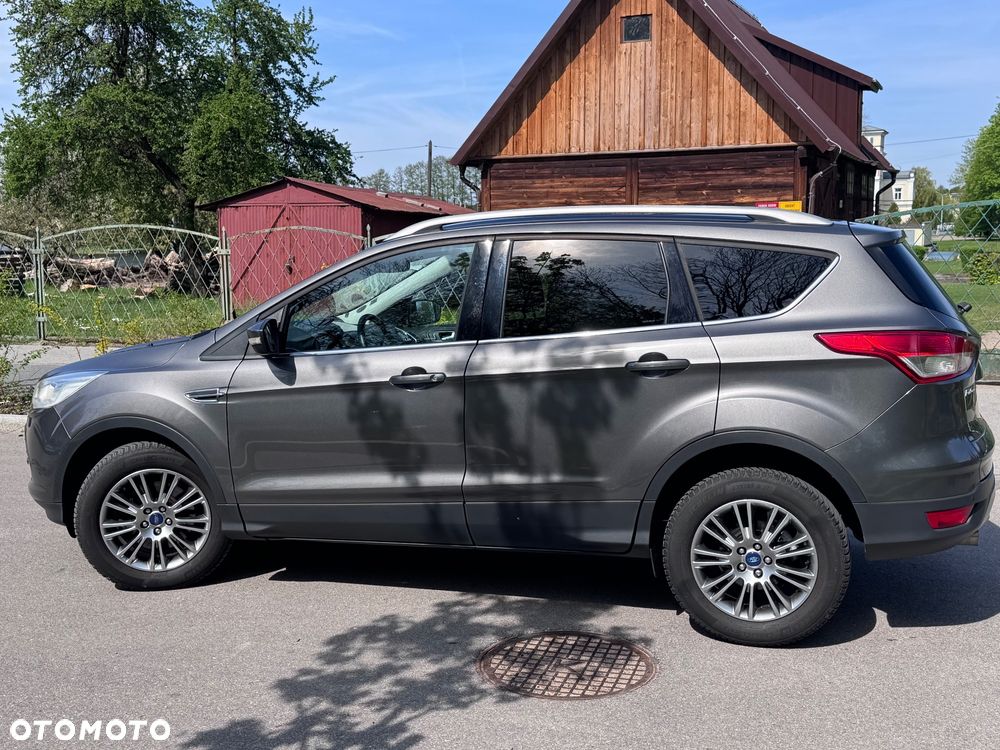 Ford Kuga 2.0 TDCi 2x4 Trend - 4