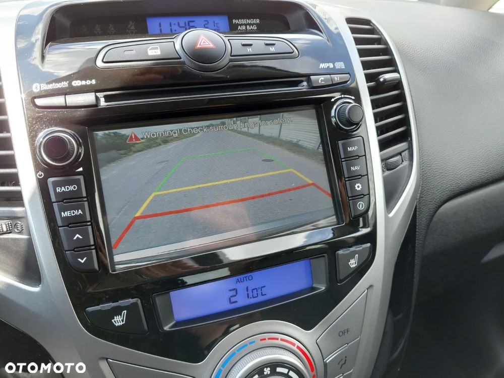 Hyundai ix20 1.4 Premium blue - 13