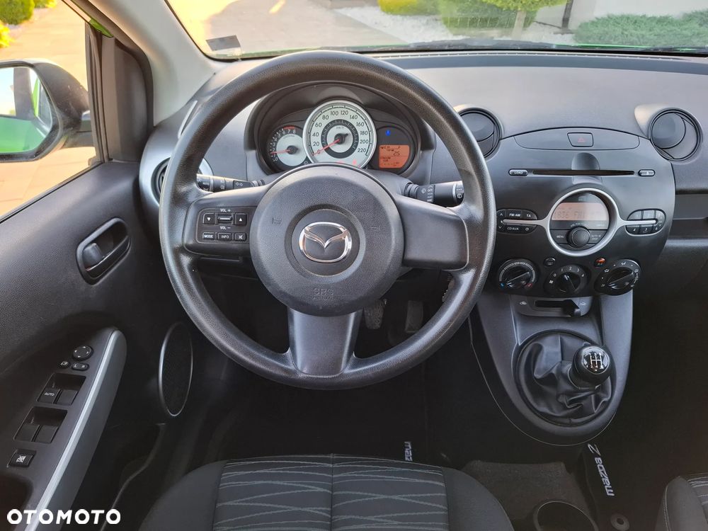 Mazda 2 1.3 Exclusive+ - 32