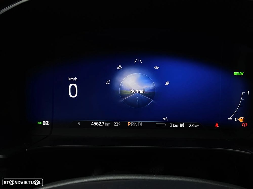 Ford Kuga 2.5 PHEV ST-Line X - 15