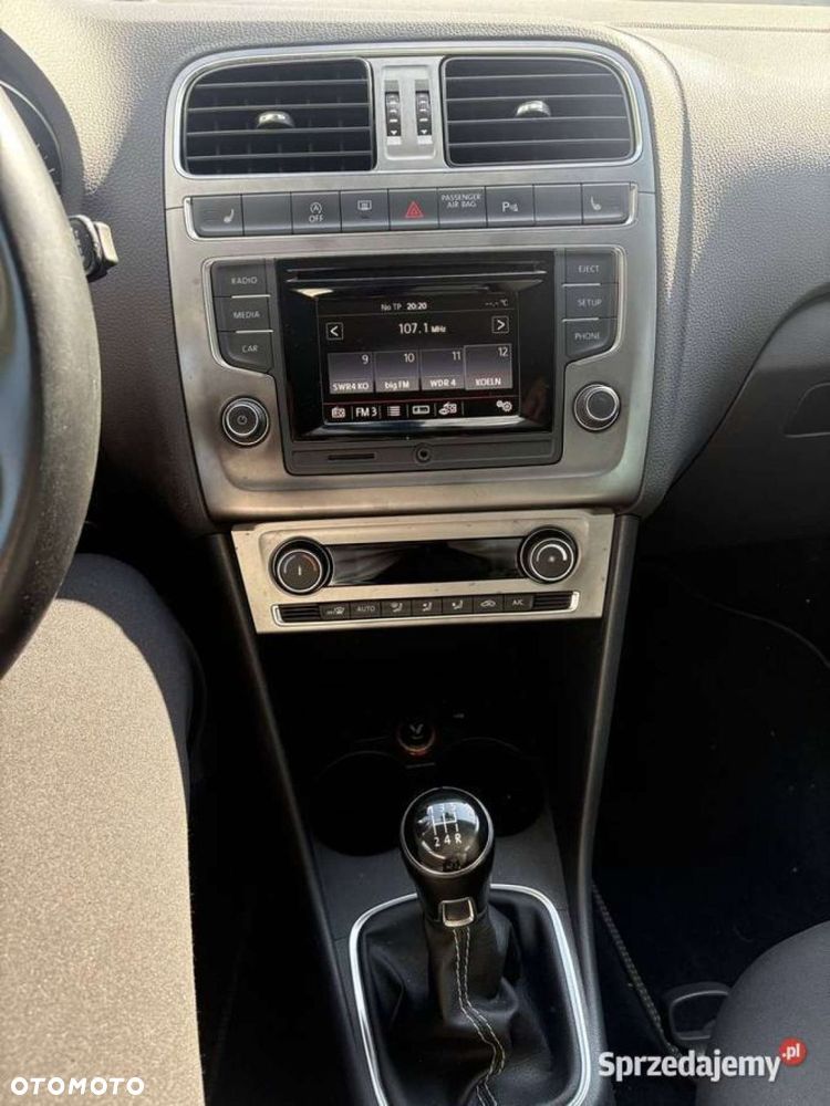 Volkswagen Polo - 10