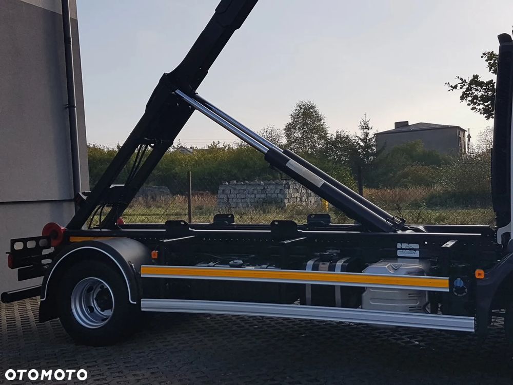 MAN TGL 12.220 HAKOWIEC 4x2 KLIMA - 26