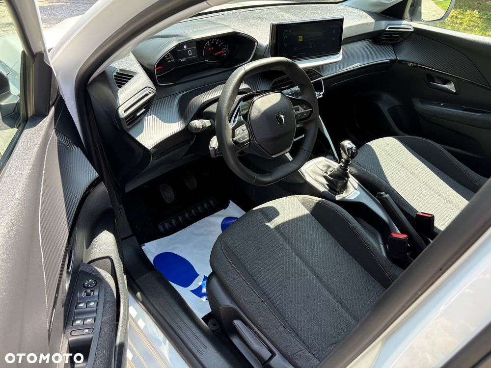 Peugeot 208 PureTech 100 Style - 11