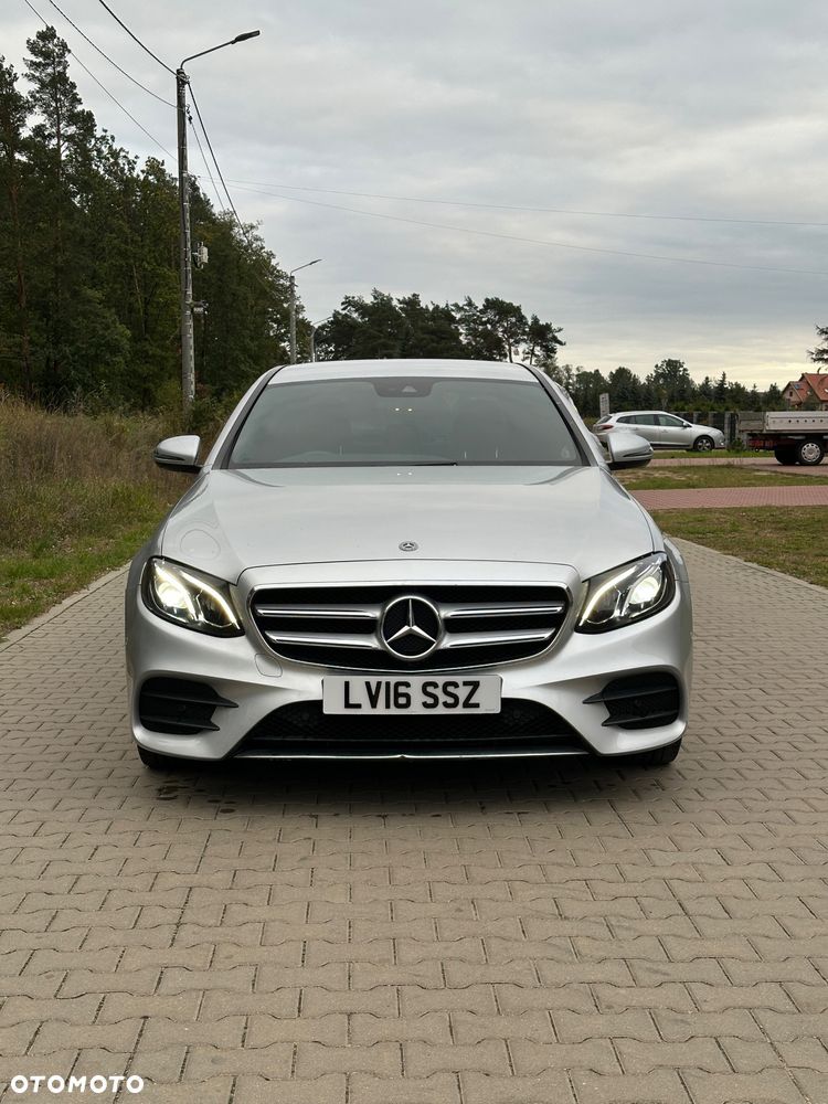 Mercedes-Benz Klasa E - 2