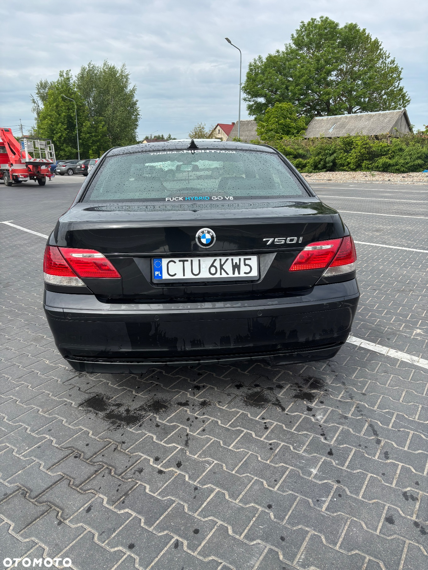 BMW Seria 7 750i - 6