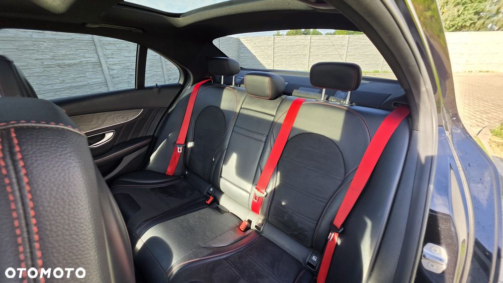 Mercedes-Benz Klasa C 43 AMG 4MATIC - 17