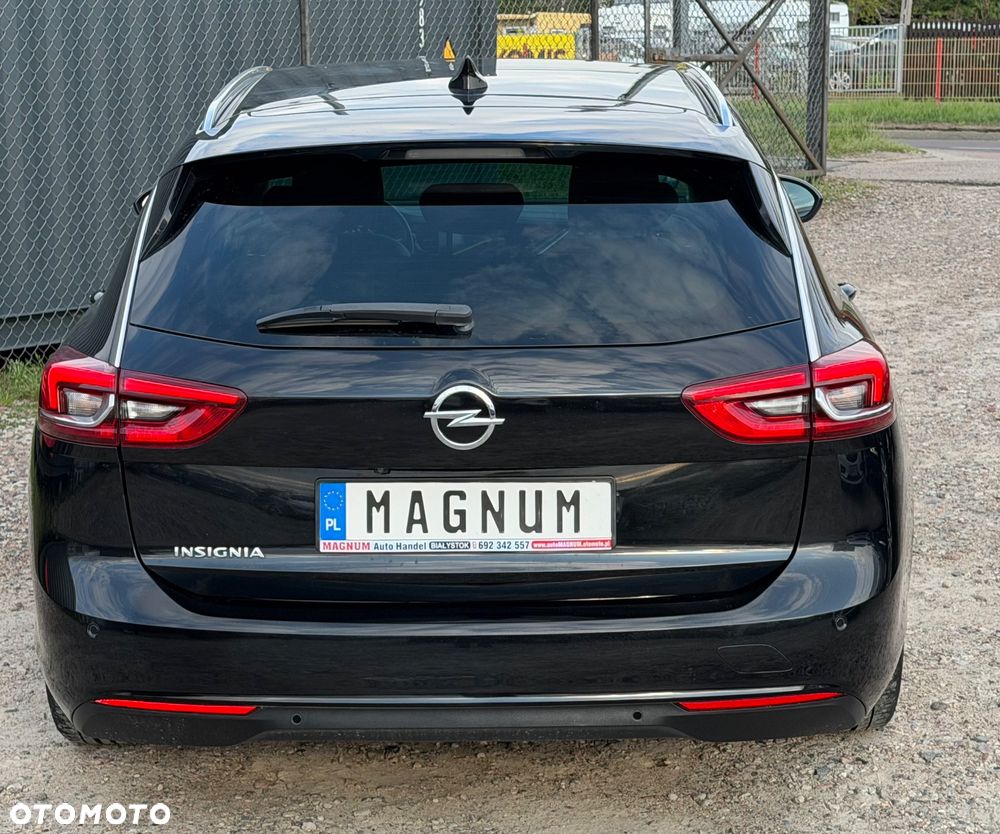 Opel Insignia - 30