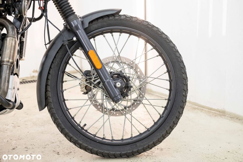 Royal Enfield Himalayan - 33