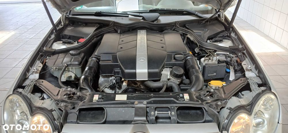 Mercedes-Benz CLK - 8