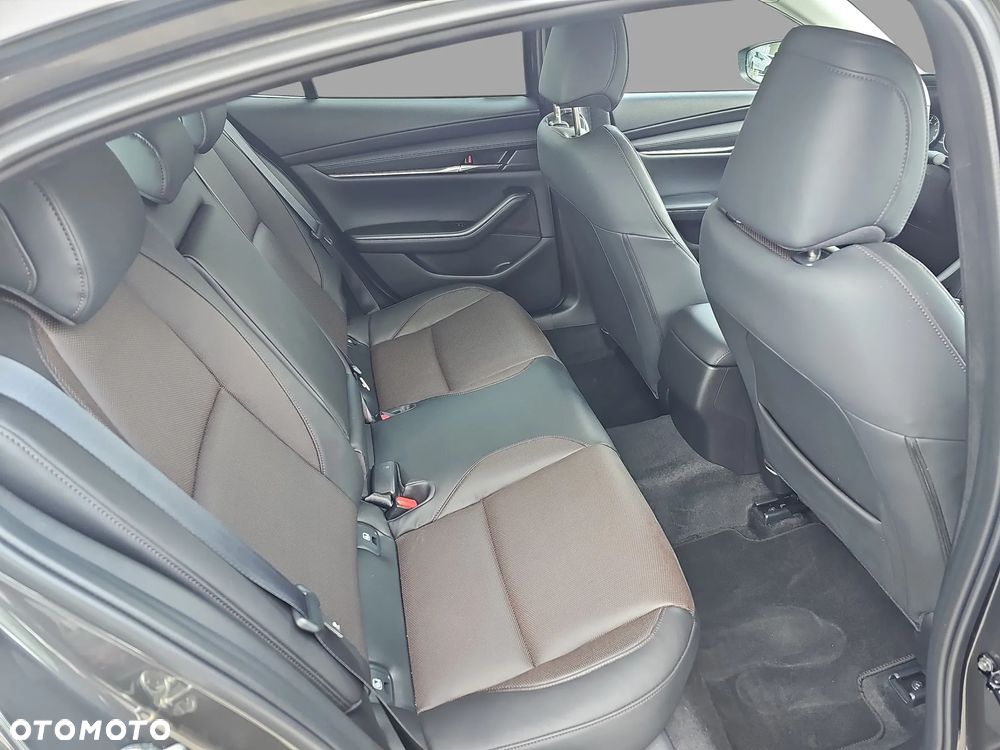 Mazda 3 2.0 mHEV Takumi - 15