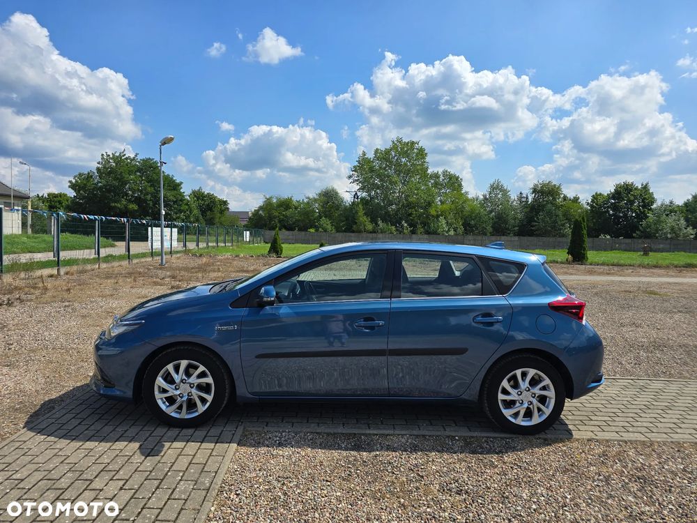 Toyota Auris 1.8 VVT-i Hybrid Automatik Edition - 10