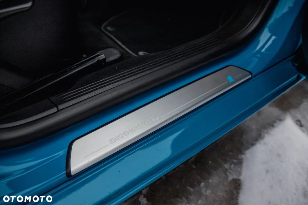 Volvo V40 T5 Drive-E R-Design Momentum - 10