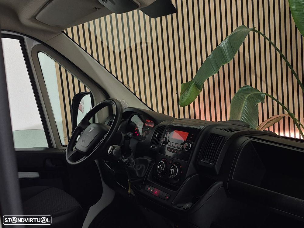 Peugeot Boxer 2.2HDI - 100.000KM | GARANTIA | NACIONAL - 2020 - 22