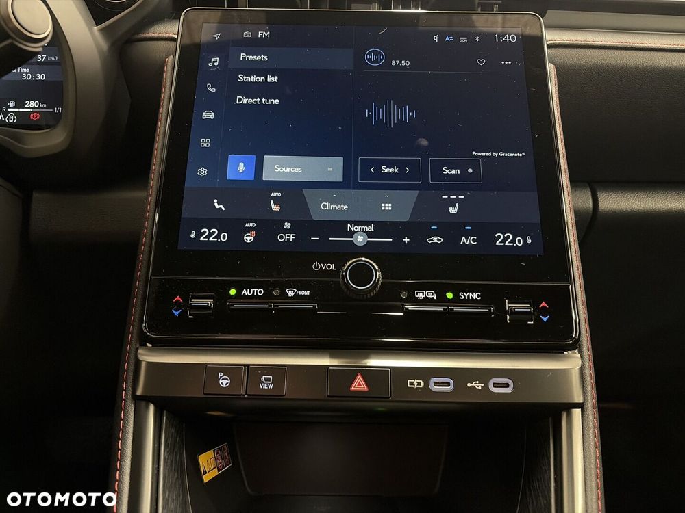 Lexus LBX 1.5 Hybrid Emotion - 16