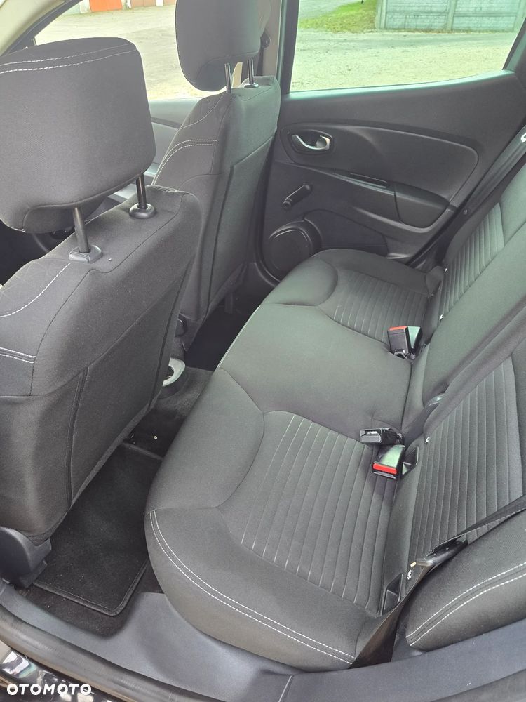 Renault Clio TCe 90 Limited - 16