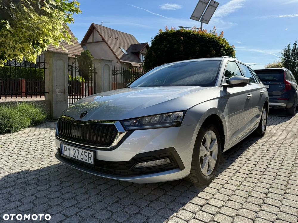 Skoda Octavia 2.0 TDI DSG Ambition - 2
