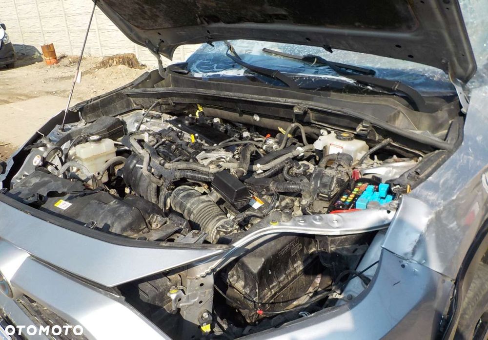 Toyota RAV4 - 8