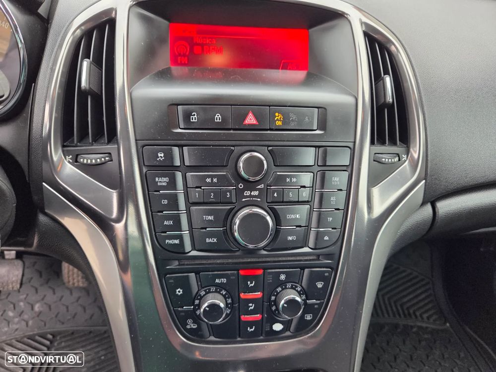 Opel Astra 1.7 CDTI Cosmo - 15
