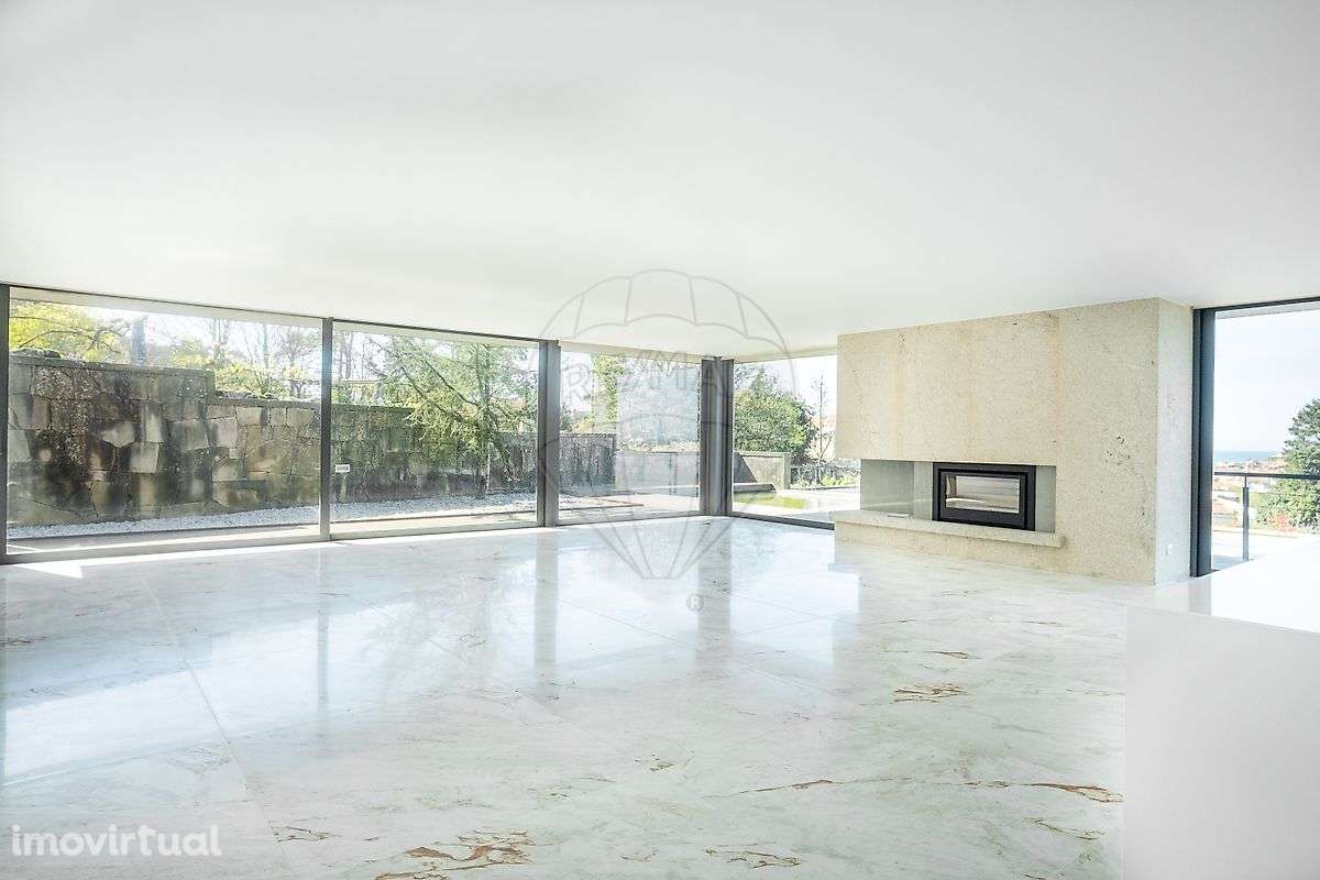 Moradia T4 para venda - Grande imagem: 3/47