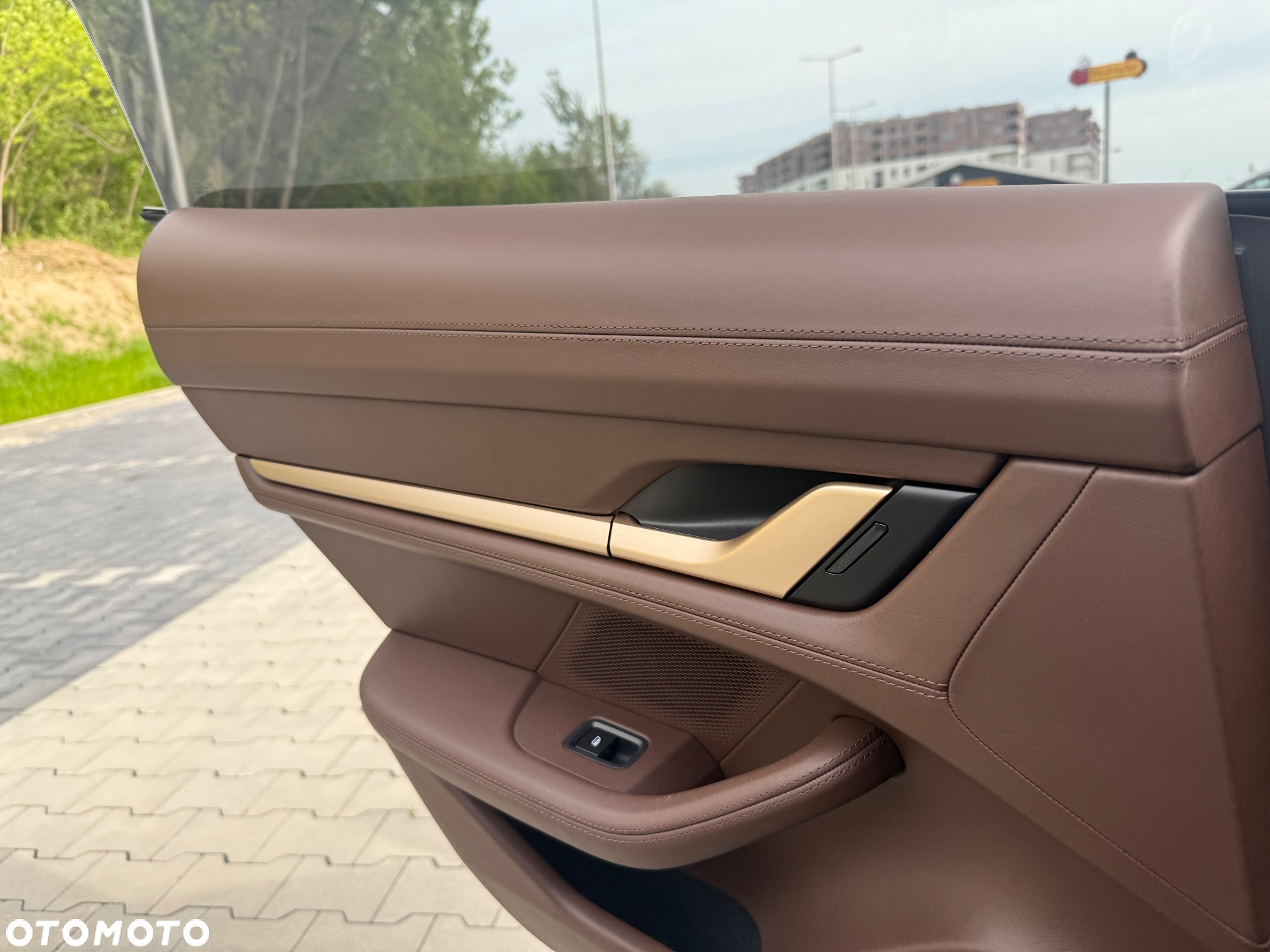 Porsche Taycan 105kWh Performance Plus - 17