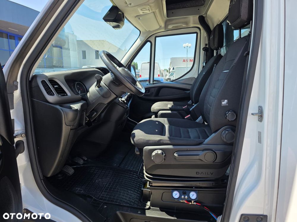 Iveco 35S18 10EP Międzynarodówka Podnoszony Dach Ledy Silnik 3L 180KM - 10