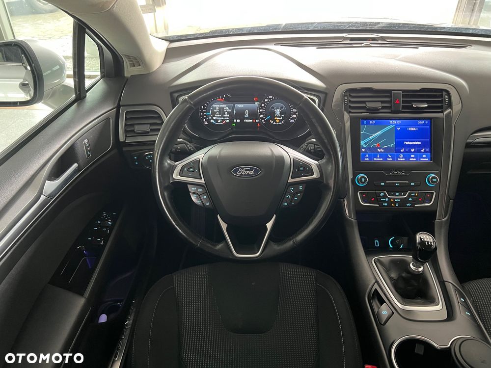 Ford Mondeo SW 2.0 EcoBlue Titanium - 33