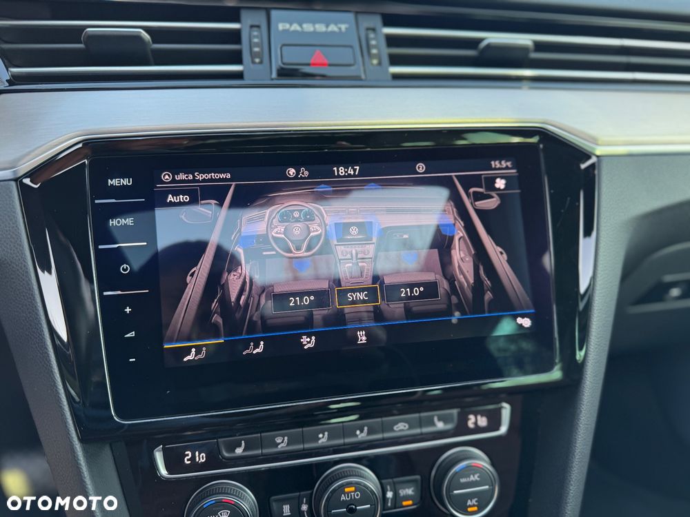 Volkswagen Passat 2.0 TDI SCR DSG Elegance - 37