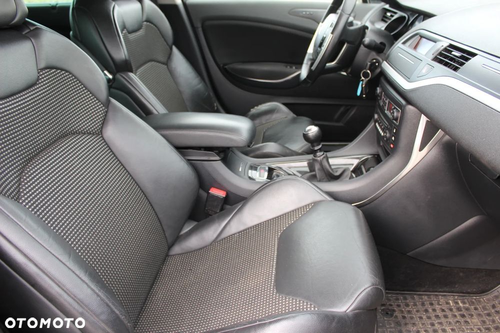 Citroën C5 2.0 HDi Exclusive - 8