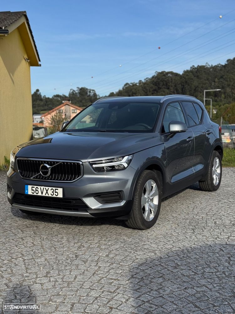 Volvo XC 40 2.0 D3 Momentum Plus - 2