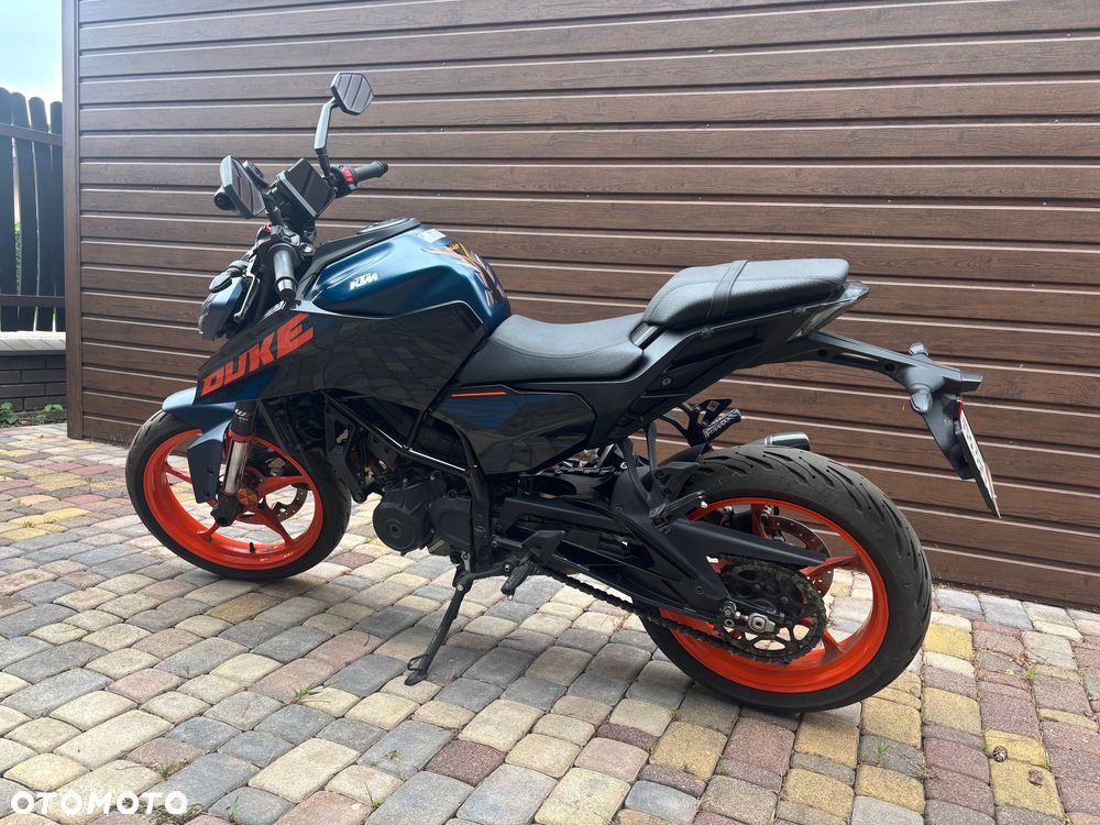 KTM Duke 125 - 1
