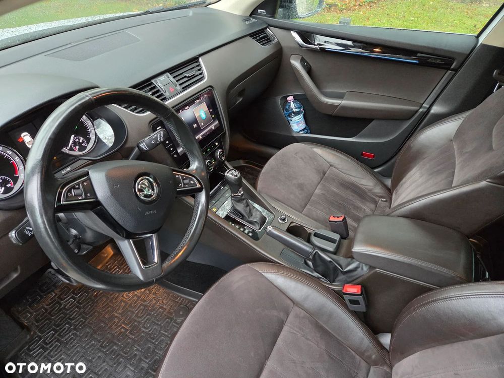 Skoda Octavia 2.0 TDI 4x4 L&K DSG - 14