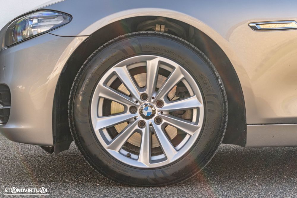 BMW 520 d Luxury Line - 4