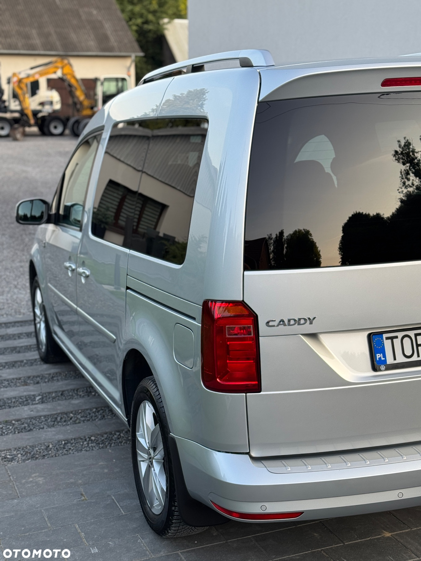 Volkswagen Caddy 2.0 TDI Comfortline - 9