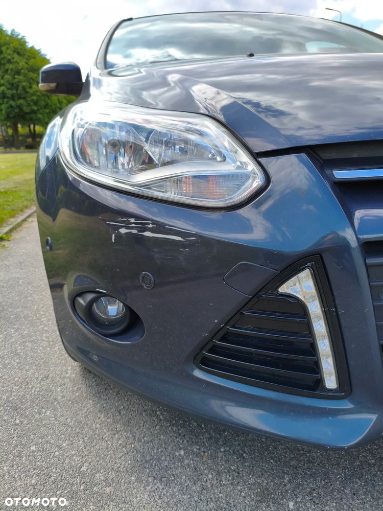 Ford Focus 1.6 Ambiente Start - 4