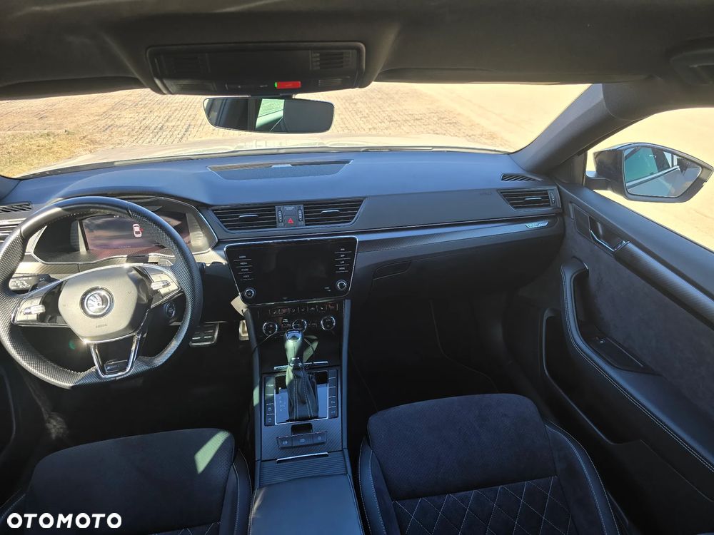 Skoda Superb 1.5 TSI Sportline DSG - 6