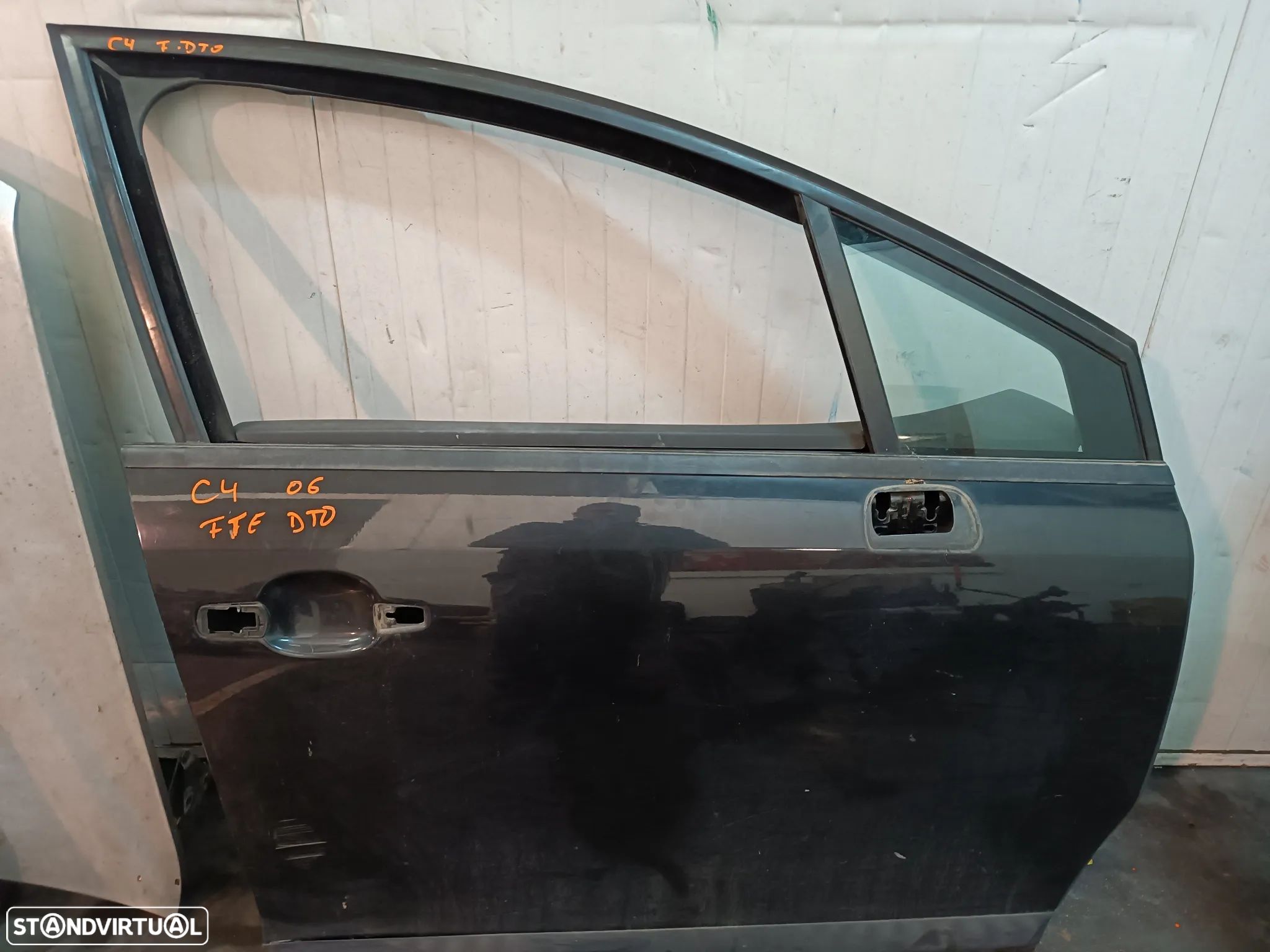 PORTA CITROEN C4 - FRENTE DIREITA - 1