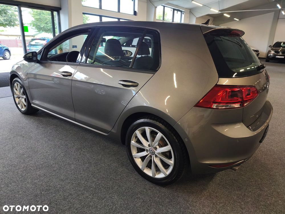 Volkswagen Golf 1.4 TSI BlueMotion Technology DSG Highline - 5