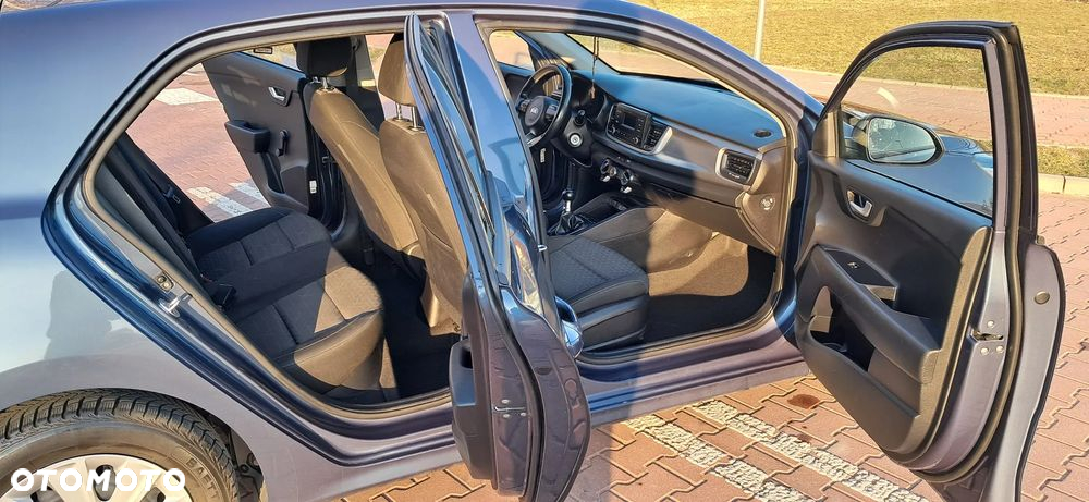 Kia Rio 1.2 M - 13